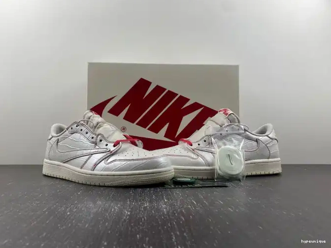 HYPE Jordan OG Low DM7866-601 Travis Scott x 1 Air 0421